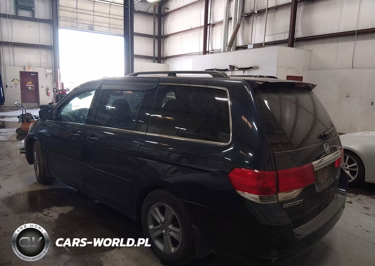 2008 Honda Odyssey Touring VIN:5FNRL38908B073255 - 3