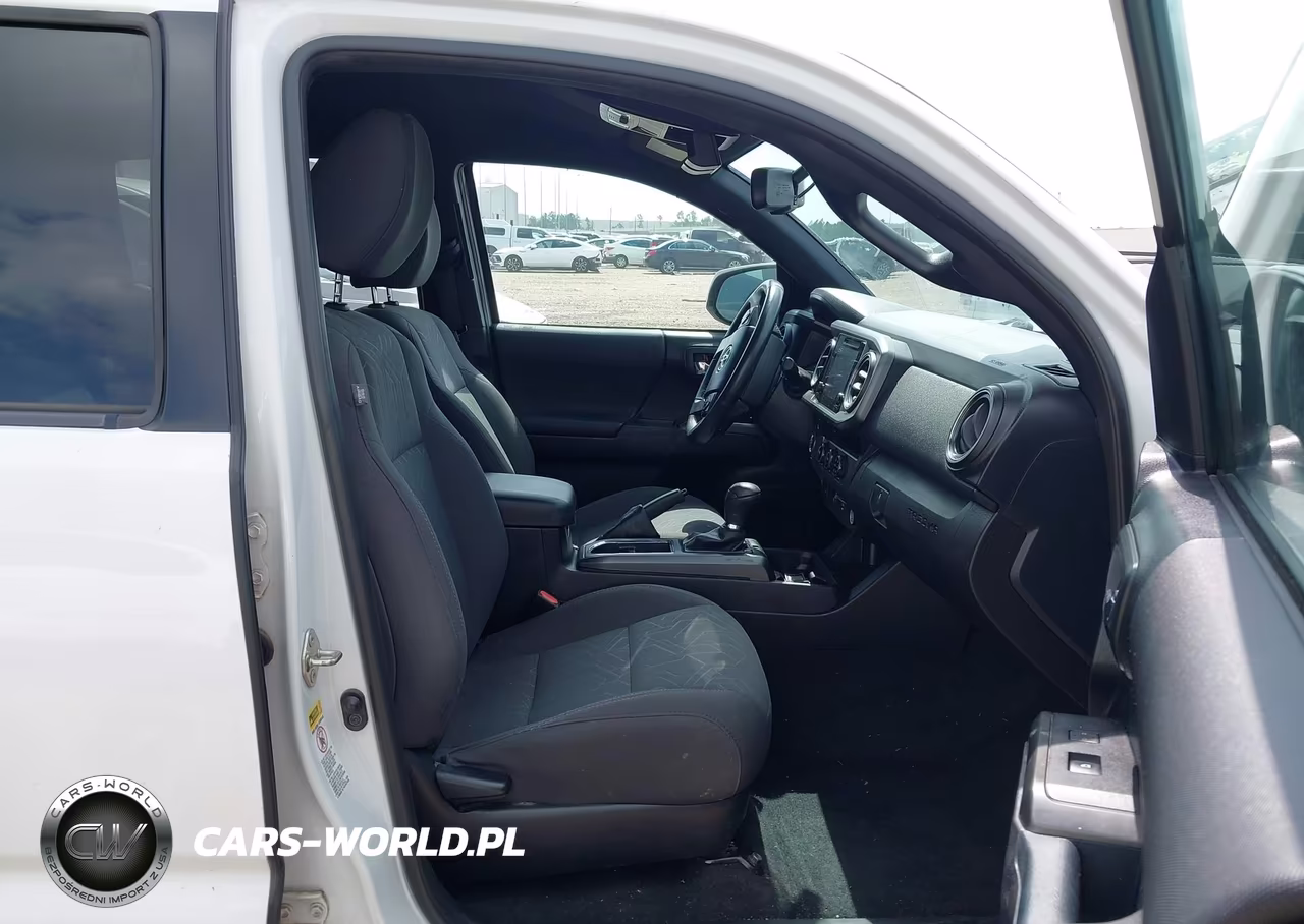 2017 Toyota Tacoma Trd Sport VIN:5TFAZ5CN5HX044433 - 5