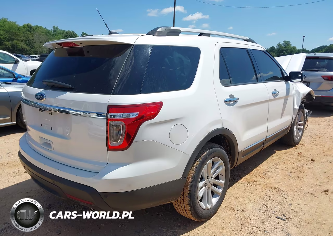 2012 Ford Explorer Xlt VIN:1FMHK7D84CGA90573 - 4