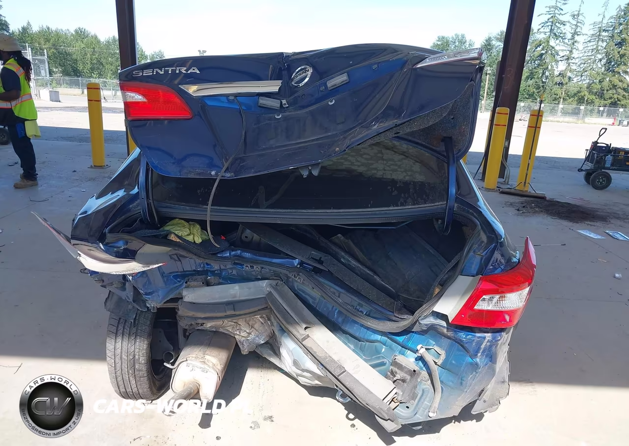 2017 Nissan Sentra S VIN:3N1AB7AP0HY328462 - 16