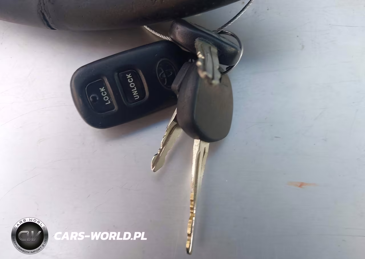 2007 Toyota Corolla S VIN:1NXBR32E87Z798870 - 11