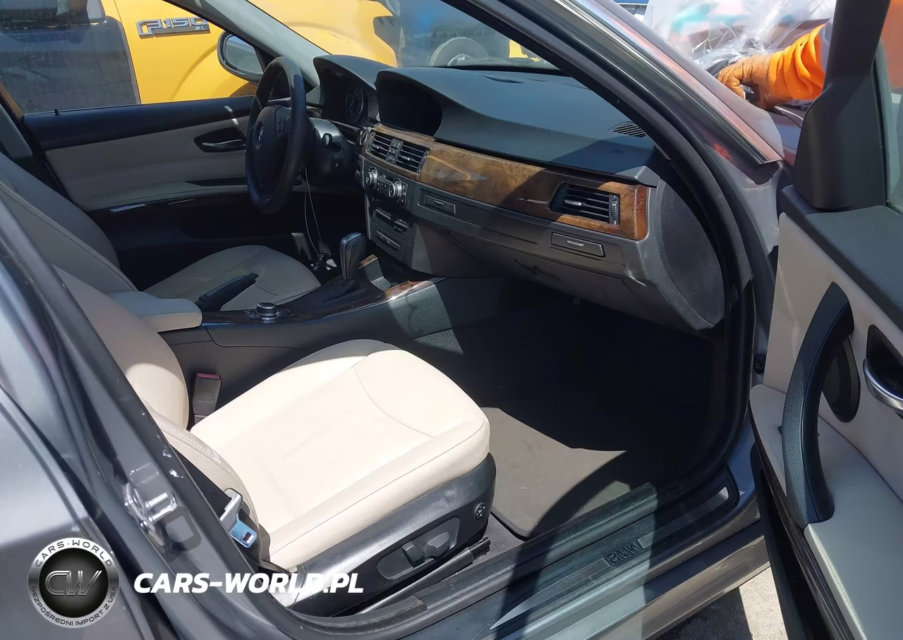 2010 BMW 335I xDrive VIN:WBAPL3C5XAA407802 - 5