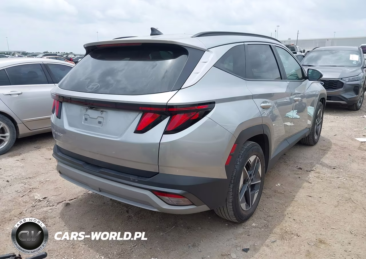 2025 Hyundai Tucson Sel VIN:5NMJB3DE7SH461561 - 4