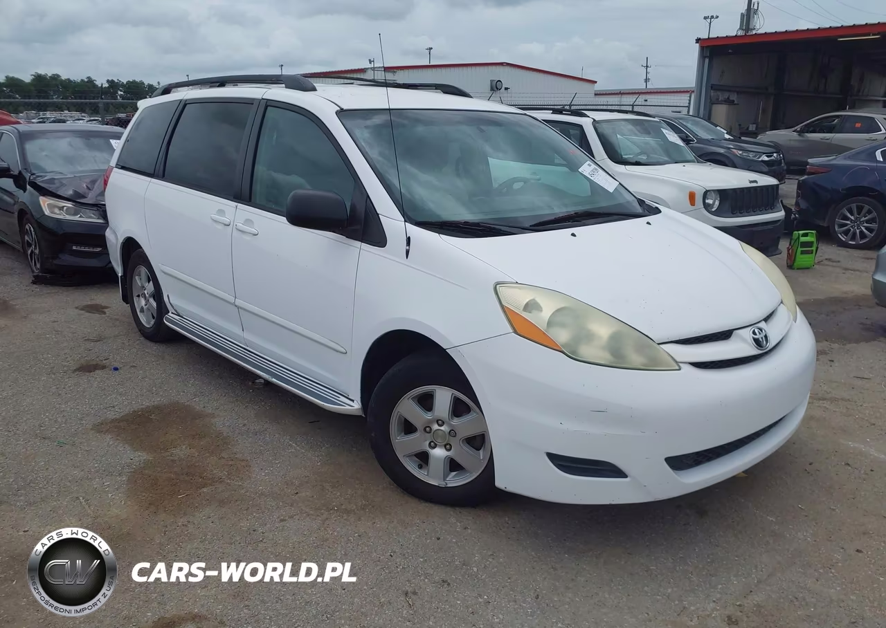 2006 Toyota Sienna Le – zdjęcie 1 z 11