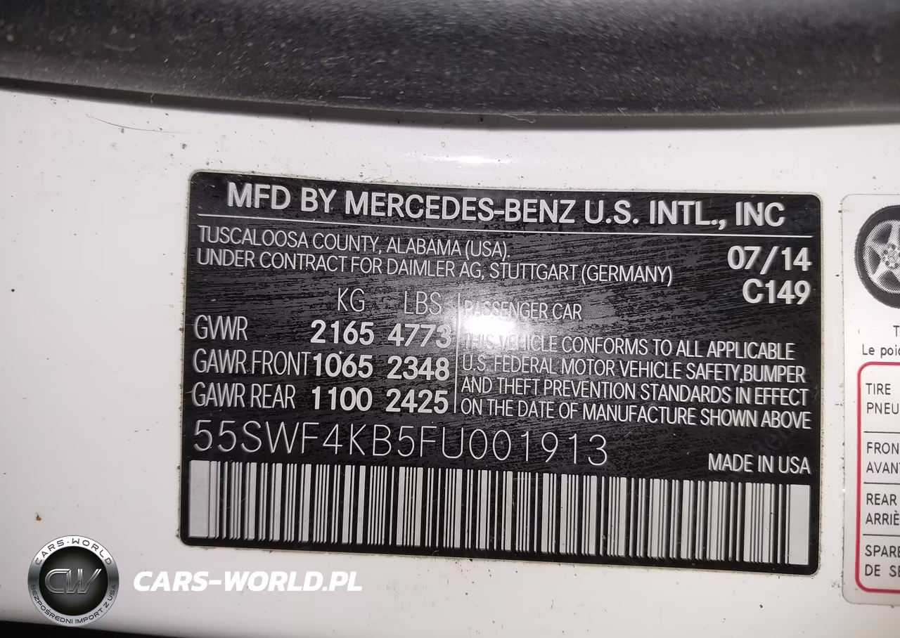 2015 Mercedes-Benz C 300 4Matic VIN:55SWF4KB5FU001913 - 9