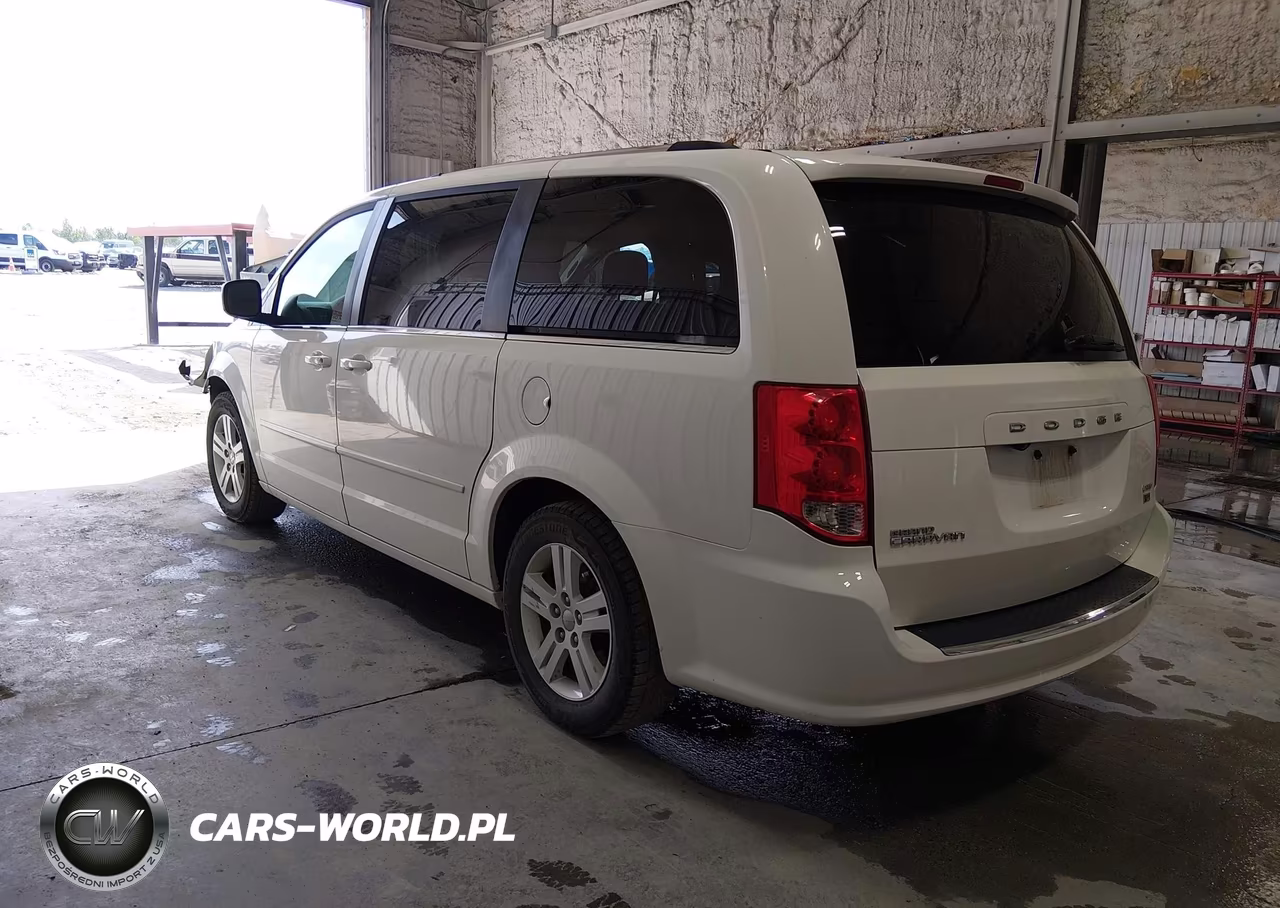 2012 Dodge Grand Caravan Crew VIN:2C4RDGDG1CR203078 - 3