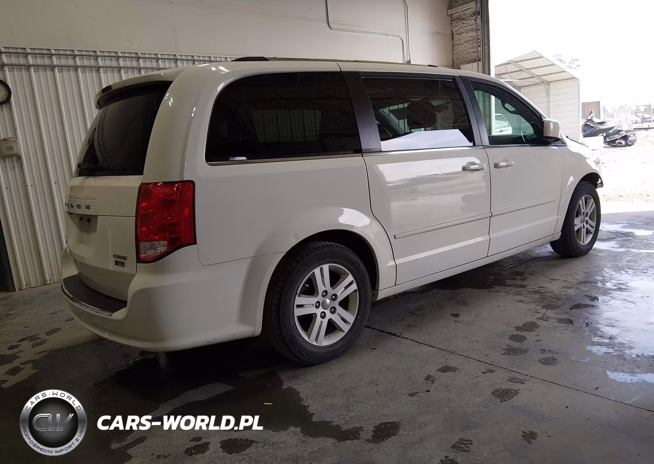 2012 Dodge Grand Caravan Crew VIN:2C4RDGDG1CR203078 - 4