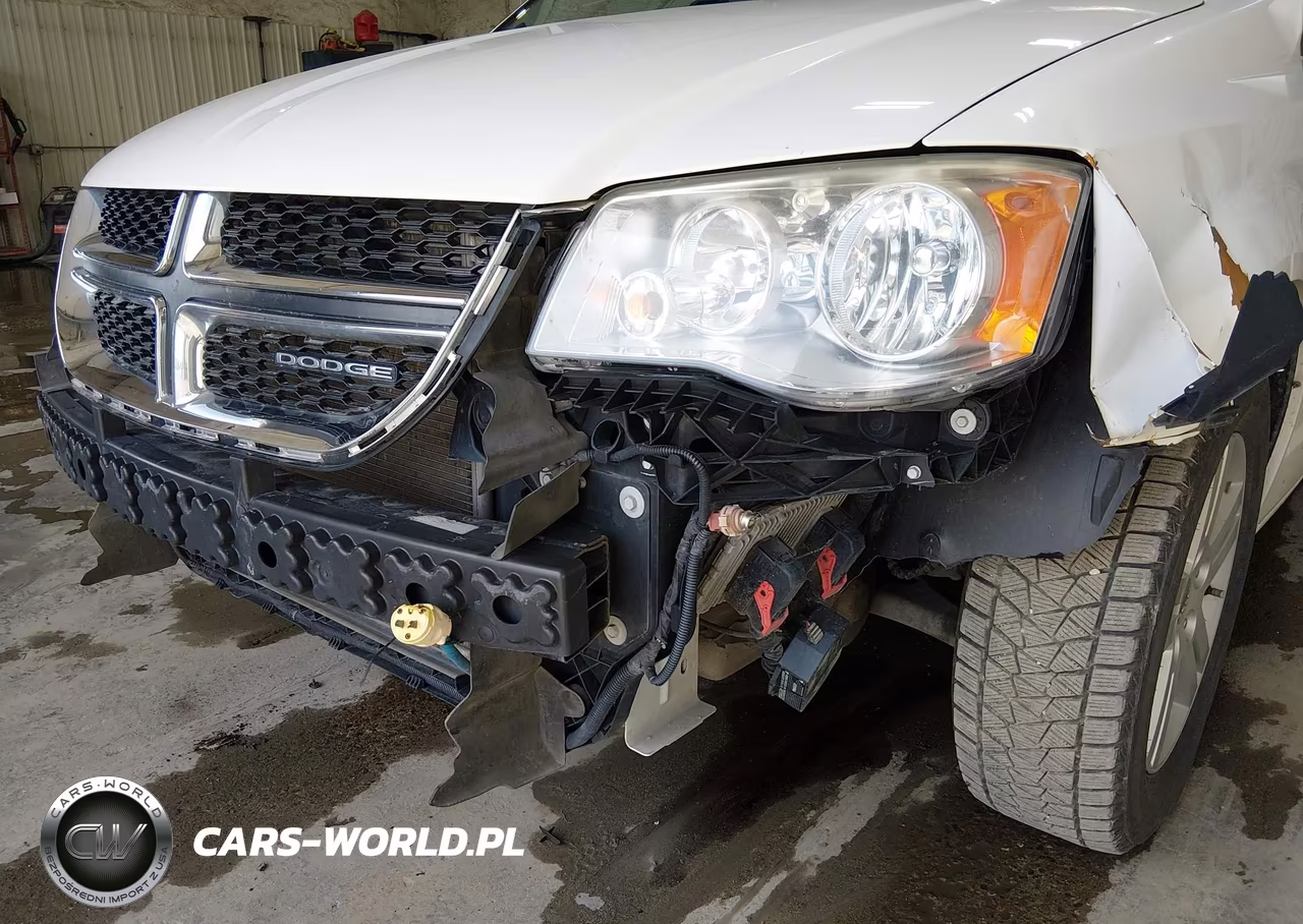 2012 Dodge Grand Caravan Crew VIN:2C4RDGDG1CR203078 - 6