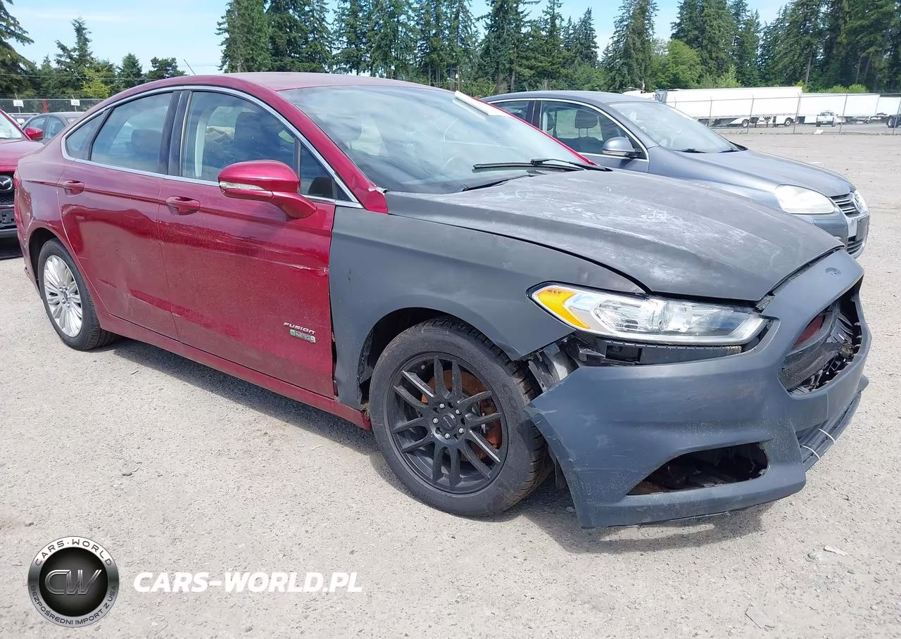 2016 Ford Fusion Energi Se Luxury – zdjęcie 1 z 12