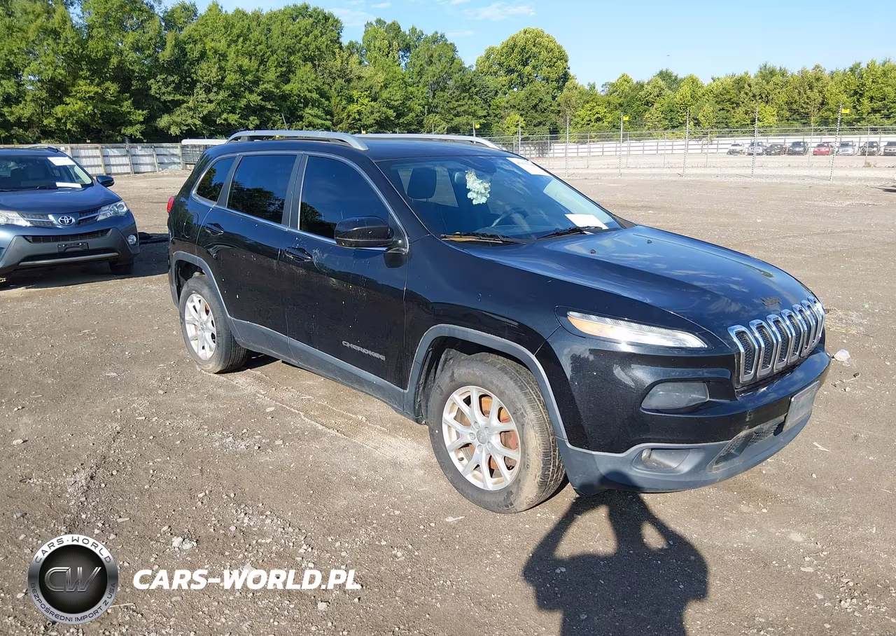 2015 Jeep Cherokee Latitude – zdjęcie 1 z 16