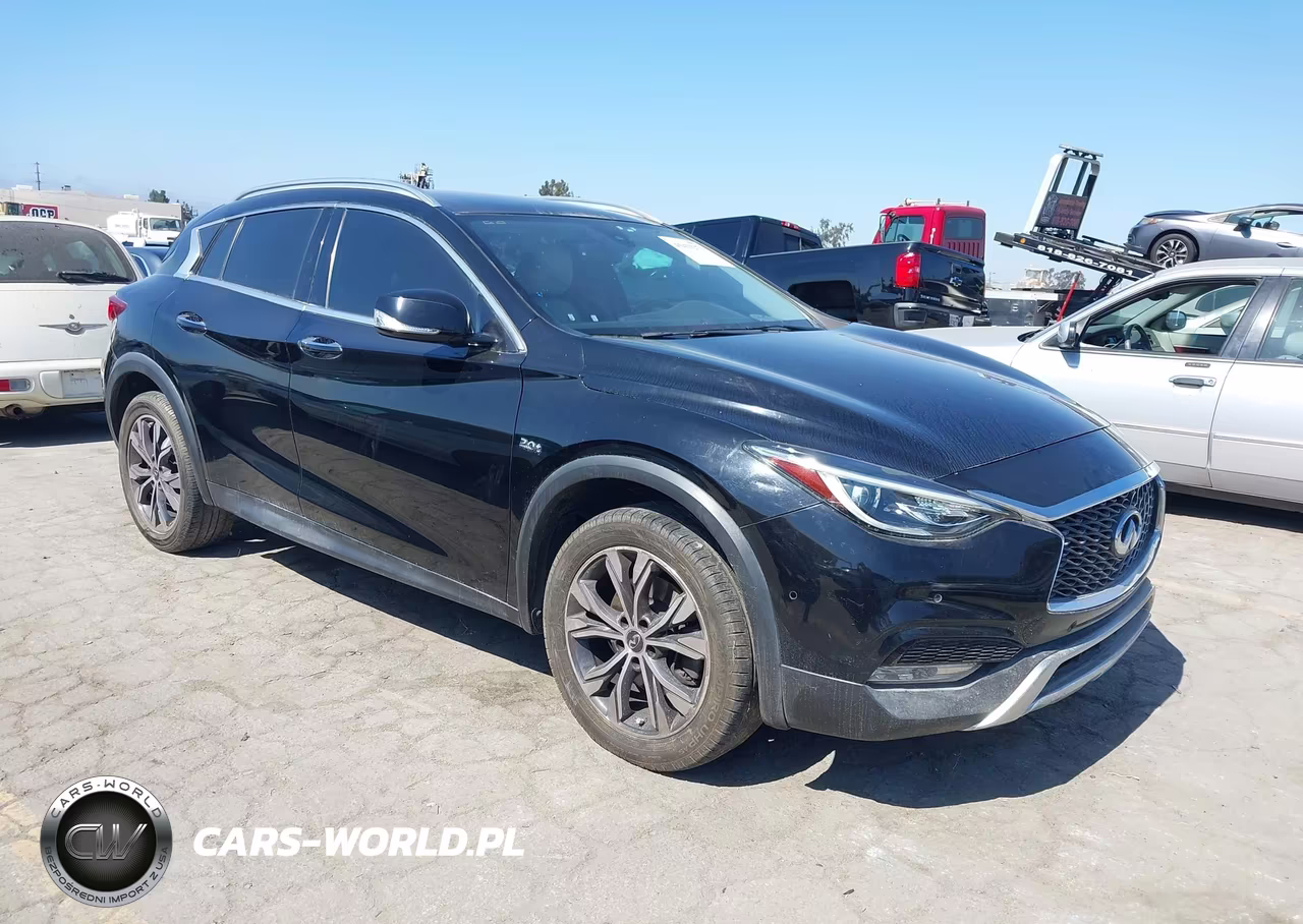 2017 Infiniti Qx30 Premium – zdjęcie 1 z 16
