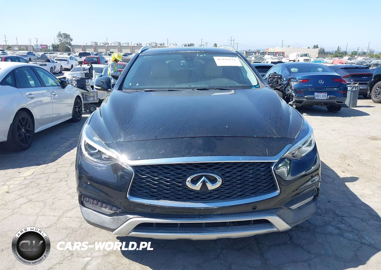 2017 Infiniti Qx30 Premium VIN:SJKCH5CR5HA022155 - 12