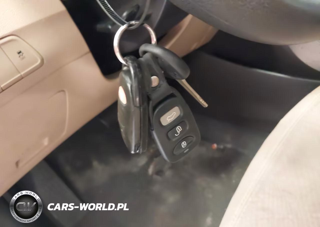 2013 Hyundai Elantra Gls VIN:5NPDH4AE5DH242397 - 11