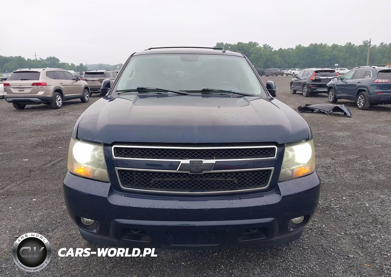 2008 Chevrolet Tahoe Lt VIN:1GNFK130X8R135510 - 13