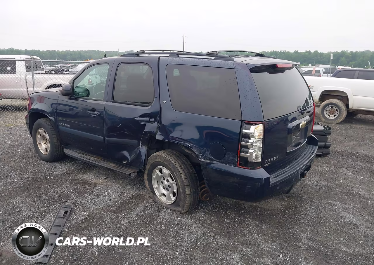 2008 Chevrolet Tahoe Lt VIN:1GNFK130X8R135510 - 3