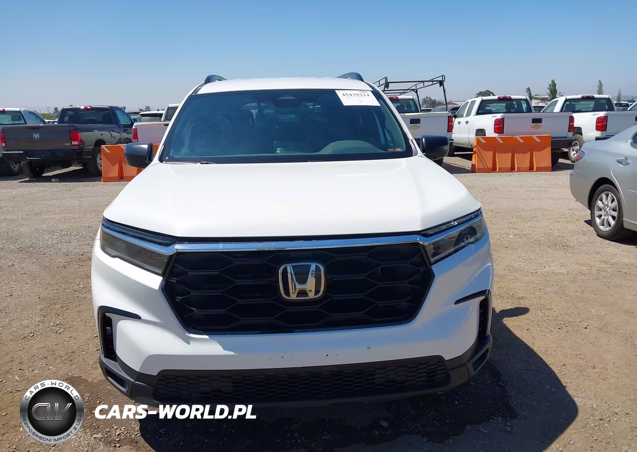 2025 Honda Pilot Sport VIN:5FNYG1H3XSB005276 - 12