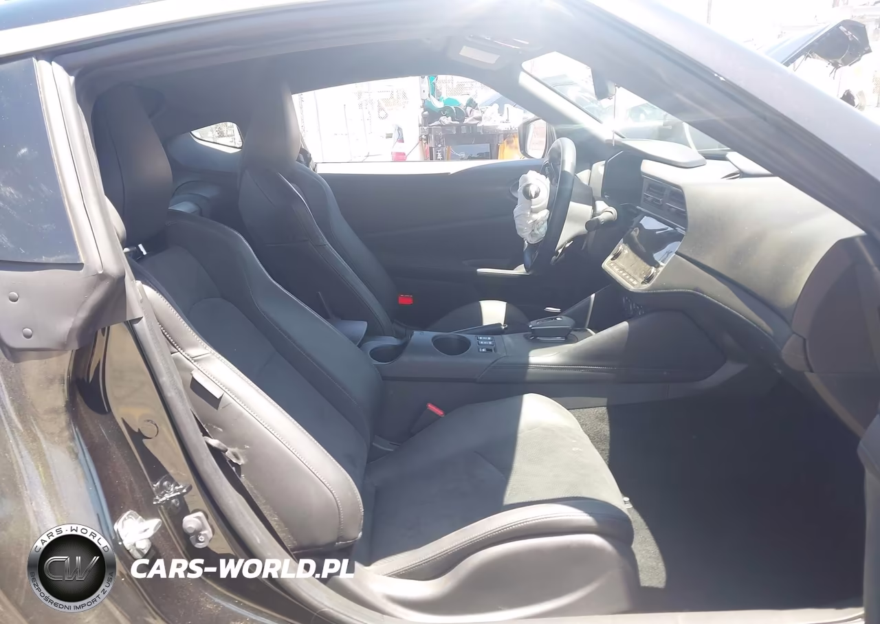 2026 Nissan Z Performance VIN:JN1BZ4BH6TM500396 - 5