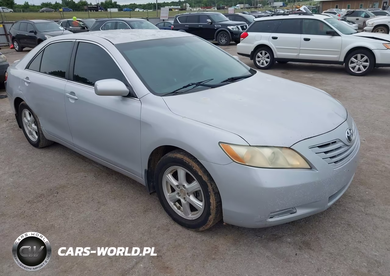 2007 Toyota Camry Le – zdjęcie 1 z 11