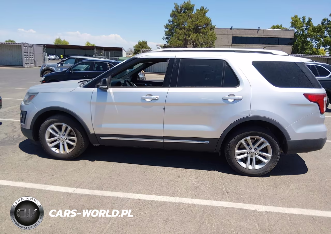 2016 Ford Explorer Xlt VIN:1FM5K7D8XGGC85246 - 14
