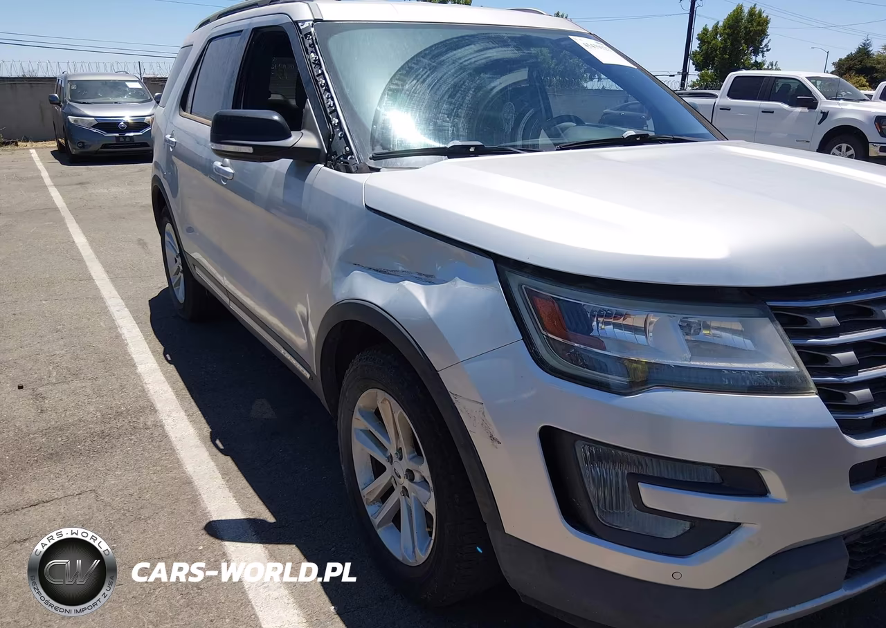 2016 Ford Explorer Xlt VIN:1FM5K7D8XGGC85246 - 6