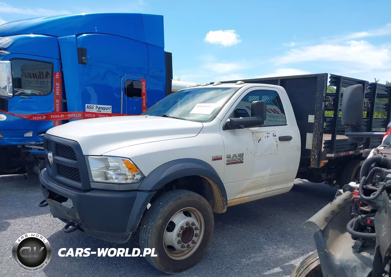 2018 Ram 4500 Chassis Tradesman-Slt VIN:3C7WRKBJ0JG298485 - 14