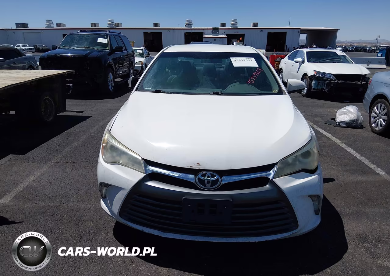 2016 Toyota Camry Le VIN:4T1BF1FK0GU228374 - 12