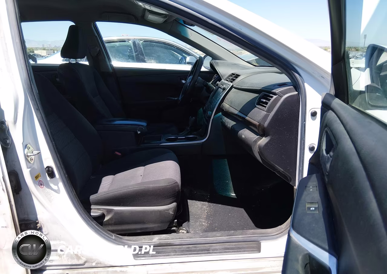 2016 Toyota Camry Le VIN:4T1BF1FK0GU228374 - 5