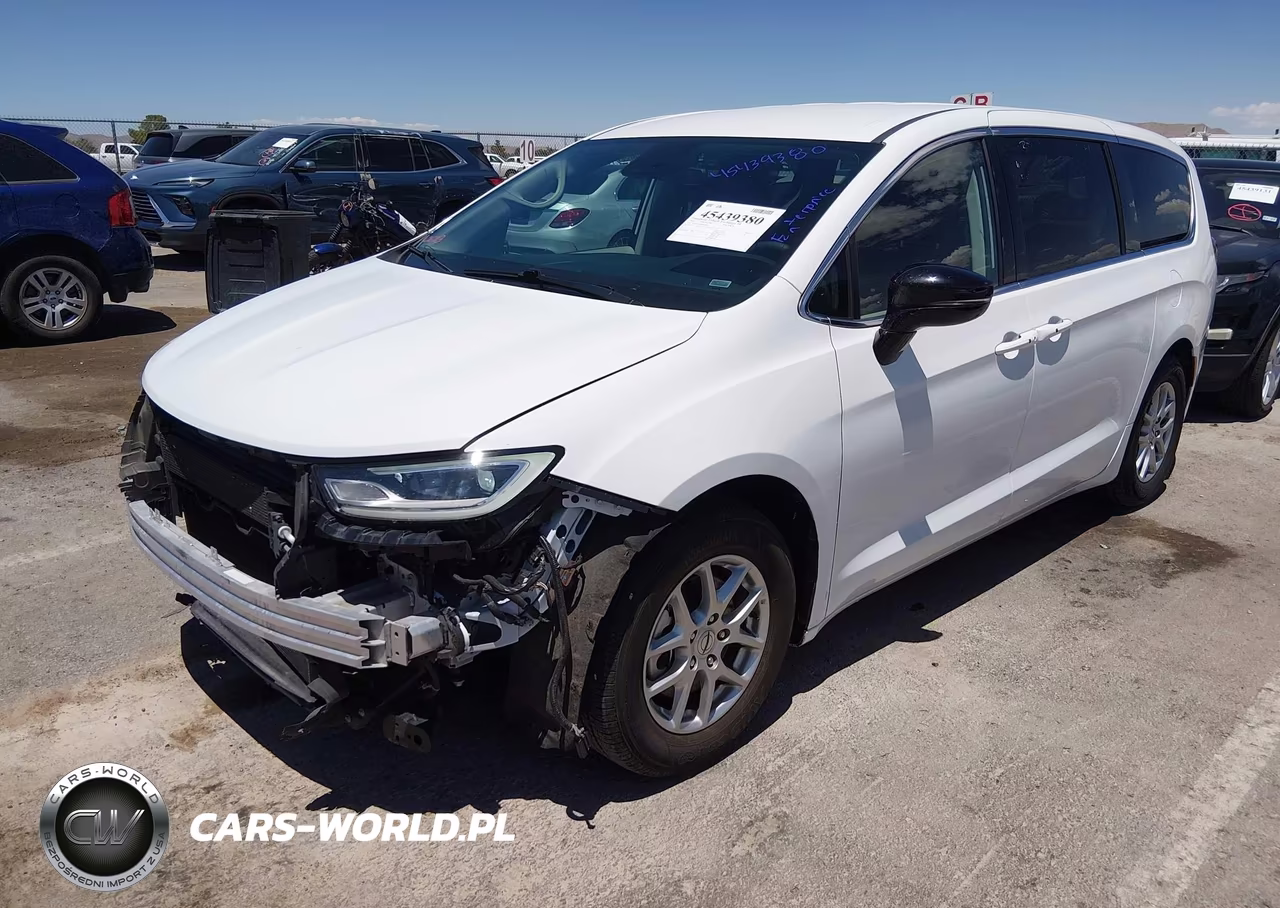 2024 Chrysler Pacifica Touring L VIN:2C4RC1BG8RR152089 - 2
