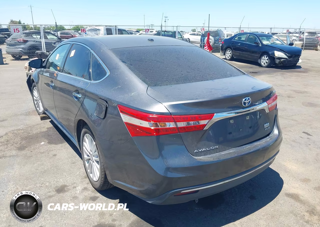 2013 Toyota Avalon Hybrid Xle Touring VIN:4T1BD1EB3DU013977 - 3