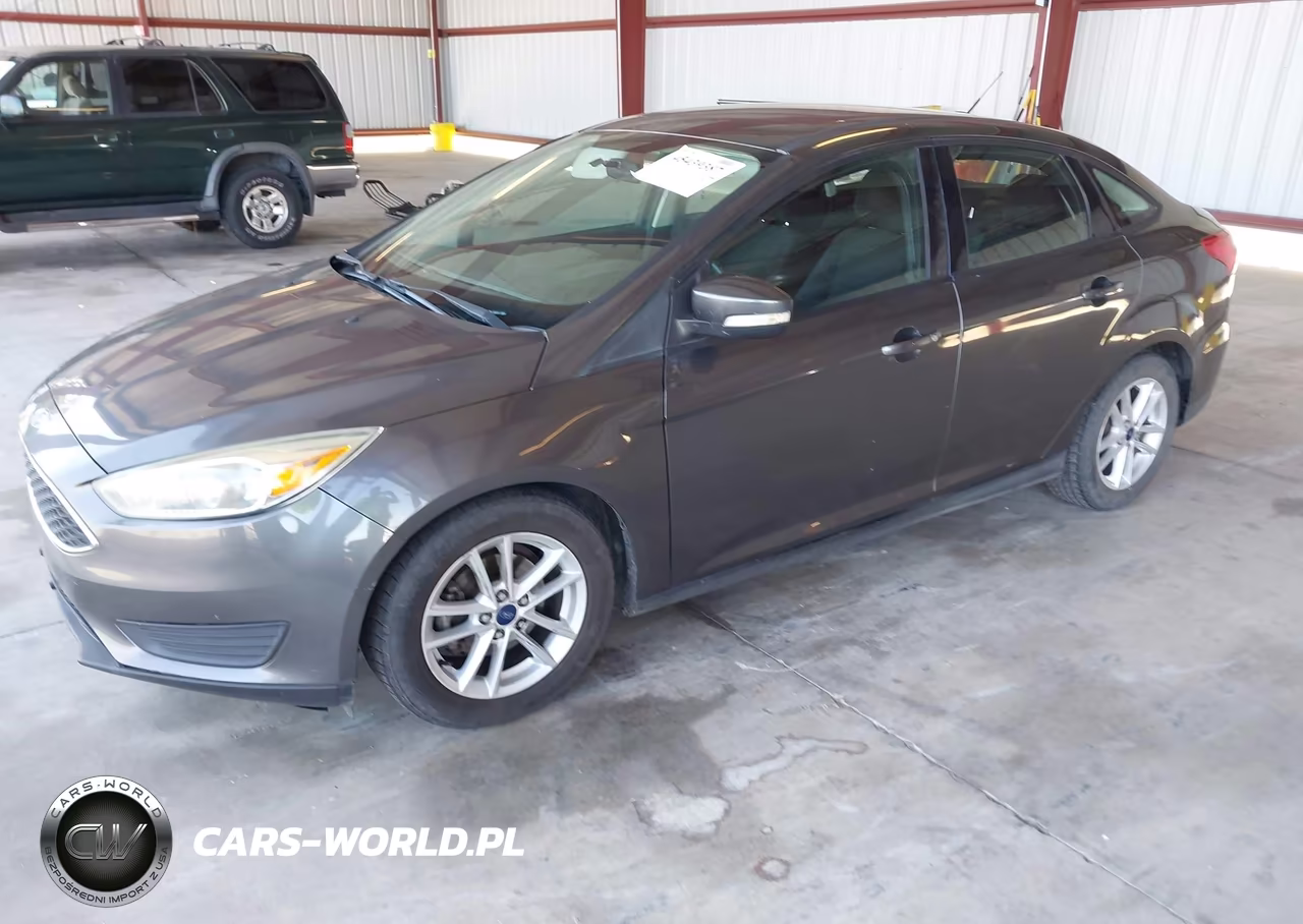 2015 Ford Focus Se VIN:1FADP3F22FL205579 - 2