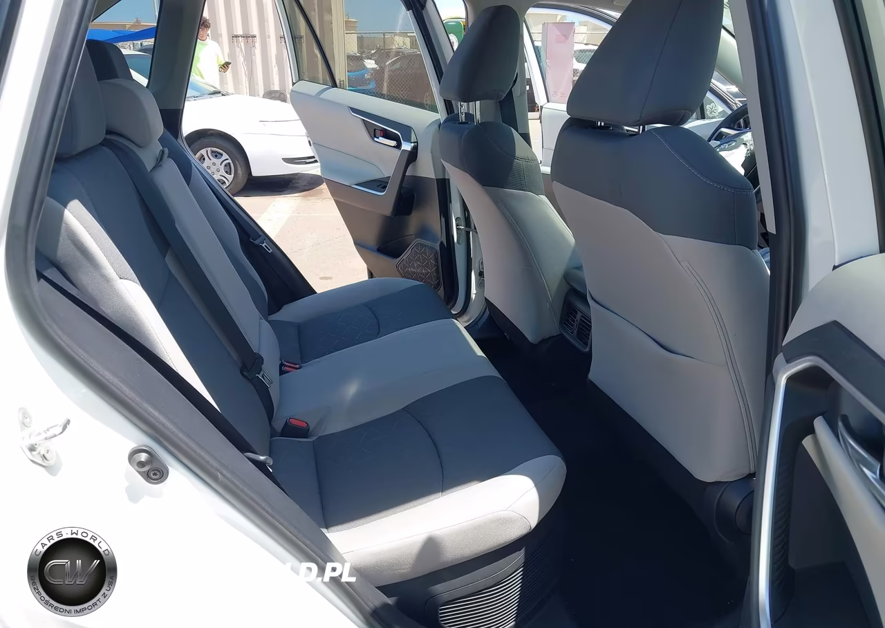 2019 Toyota Rav4 Hybrid Xle VIN:2T3RWRFV1KW025694 - 8