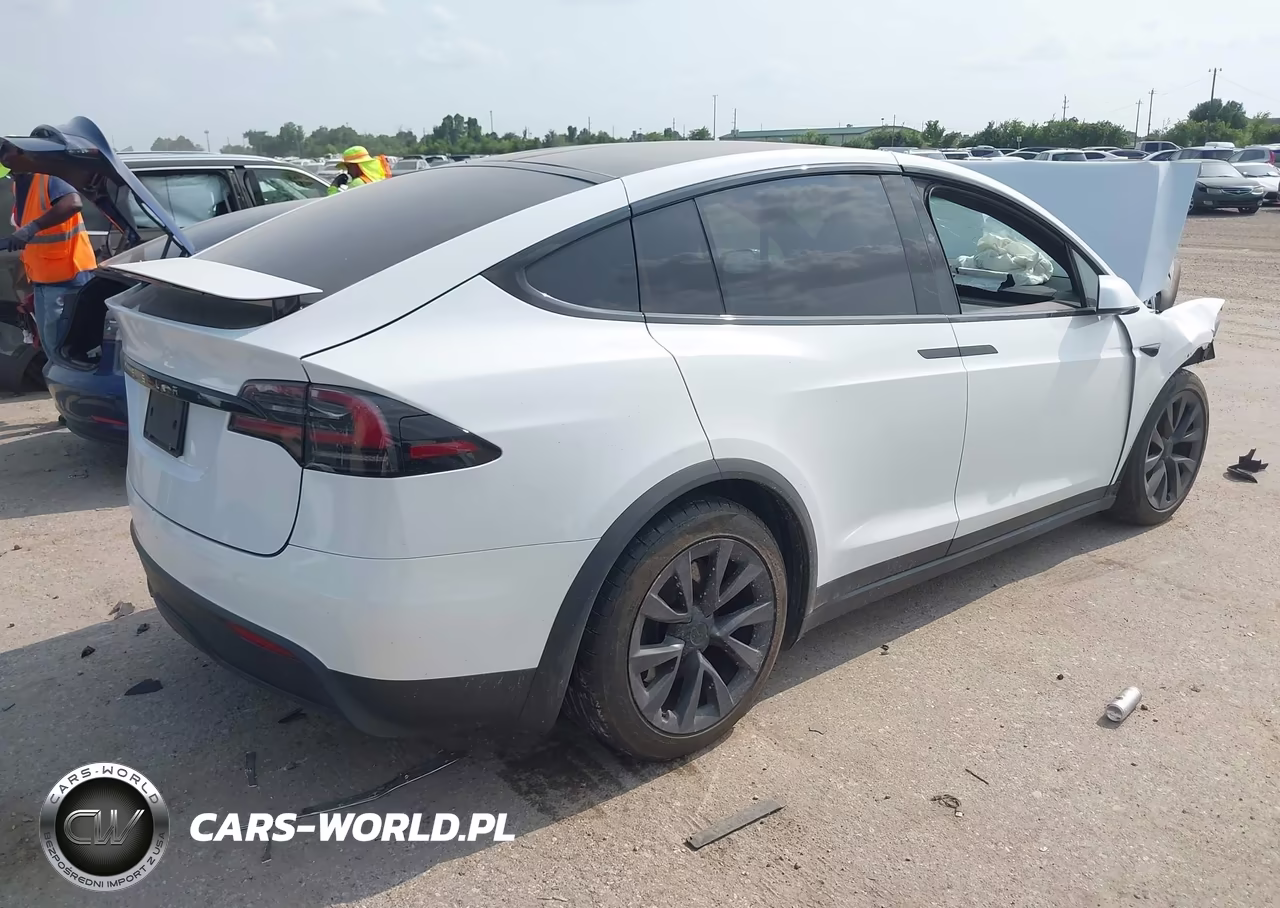 2023 Tesla Model X Dual Motor All-Wheel Drive-Standard Range VIN:7SAXCBE56PF428398 - 4