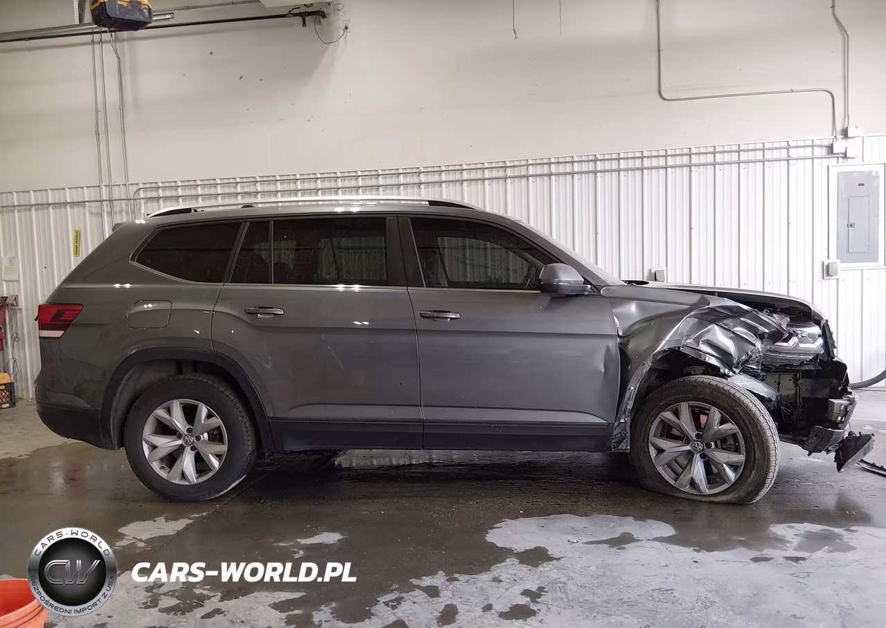 2018 Volkswagen Atlas 3.6L V6 Se-3.6L V6 Se W-Technology VIN:1V2LR2CA1JC561213 - 13