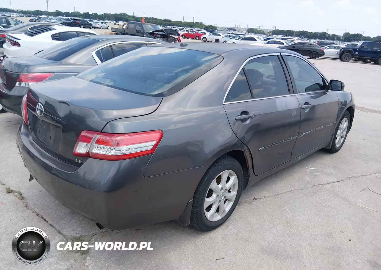 2011 Toyota Camry Le VIN:4T4BF3EK9BR119021 - 4