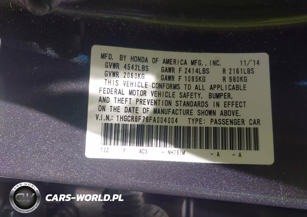 2015 Honda Accord Hybrid Touring VIN:1HGCR6F76FA004004 - 9