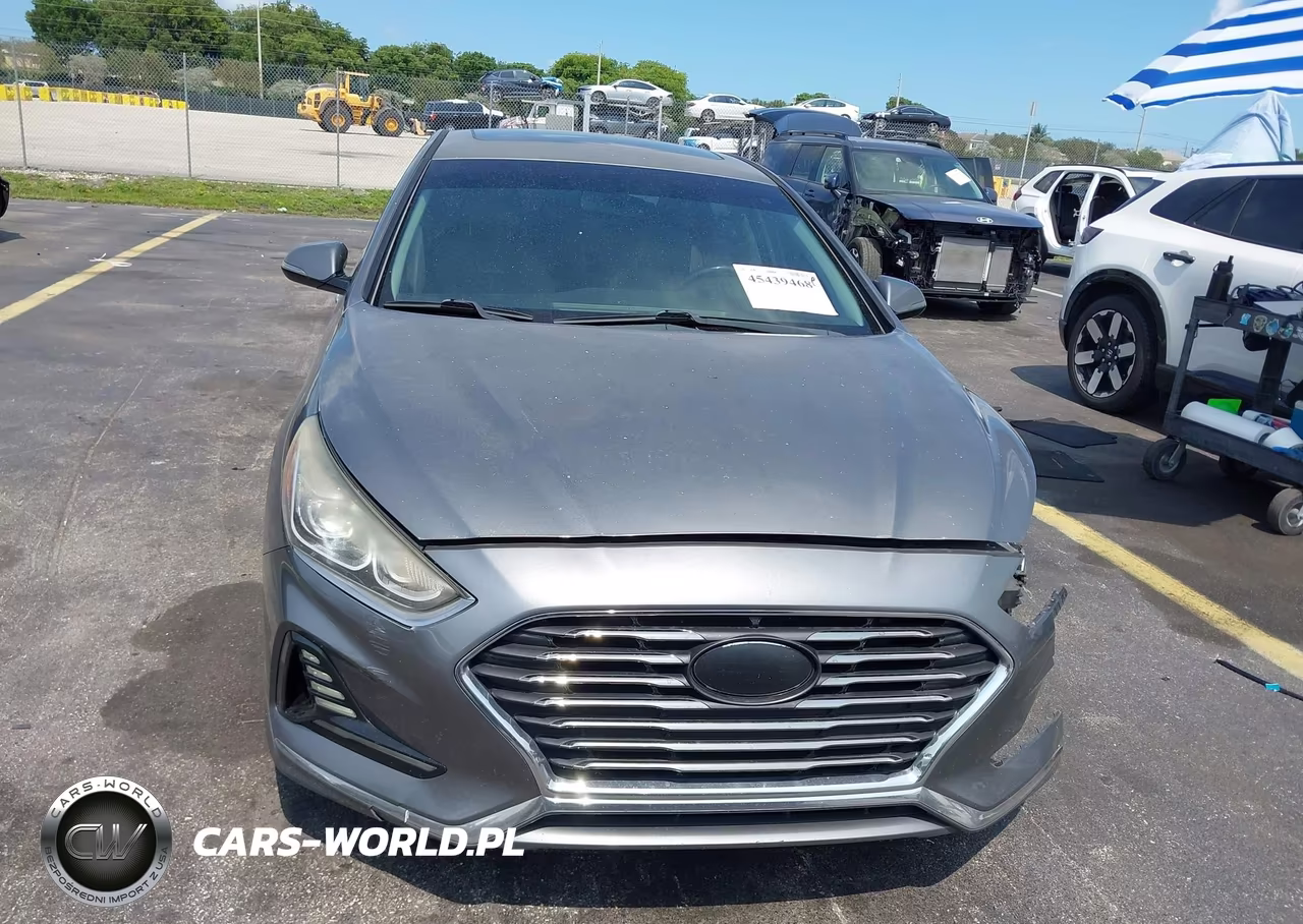 2018 Hyundai Sonata Limited VIN:5NPE34AF3JH625536 - 13