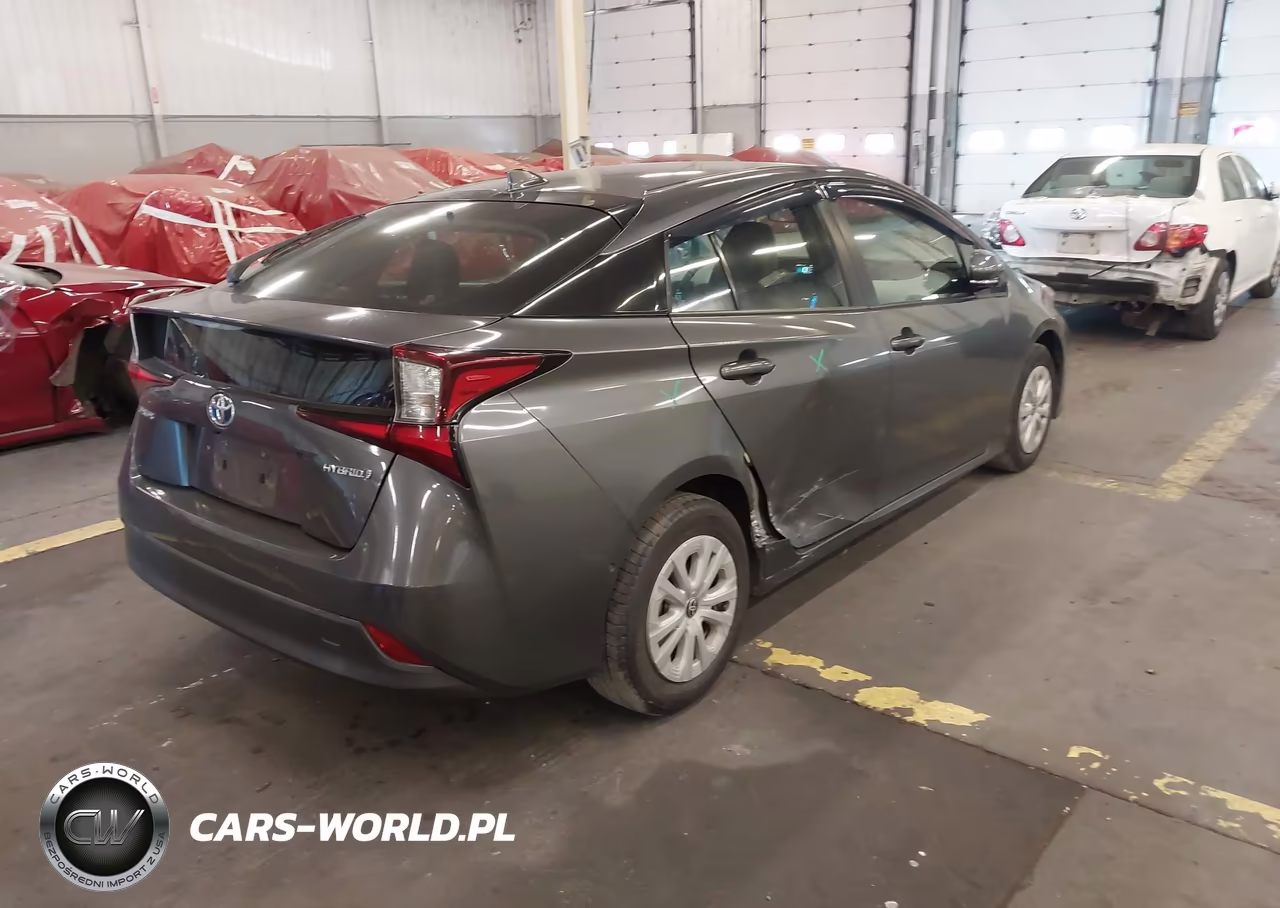 2019 Toyota Prius Le VIN:JTDKARFU4K3090176 - 4