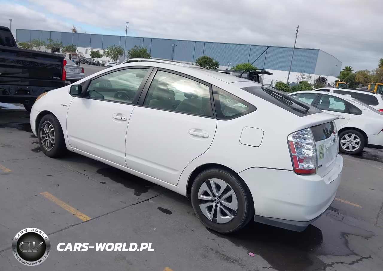 2007 Toyota Prius VIN:JTDKB20UX73274008 - 3