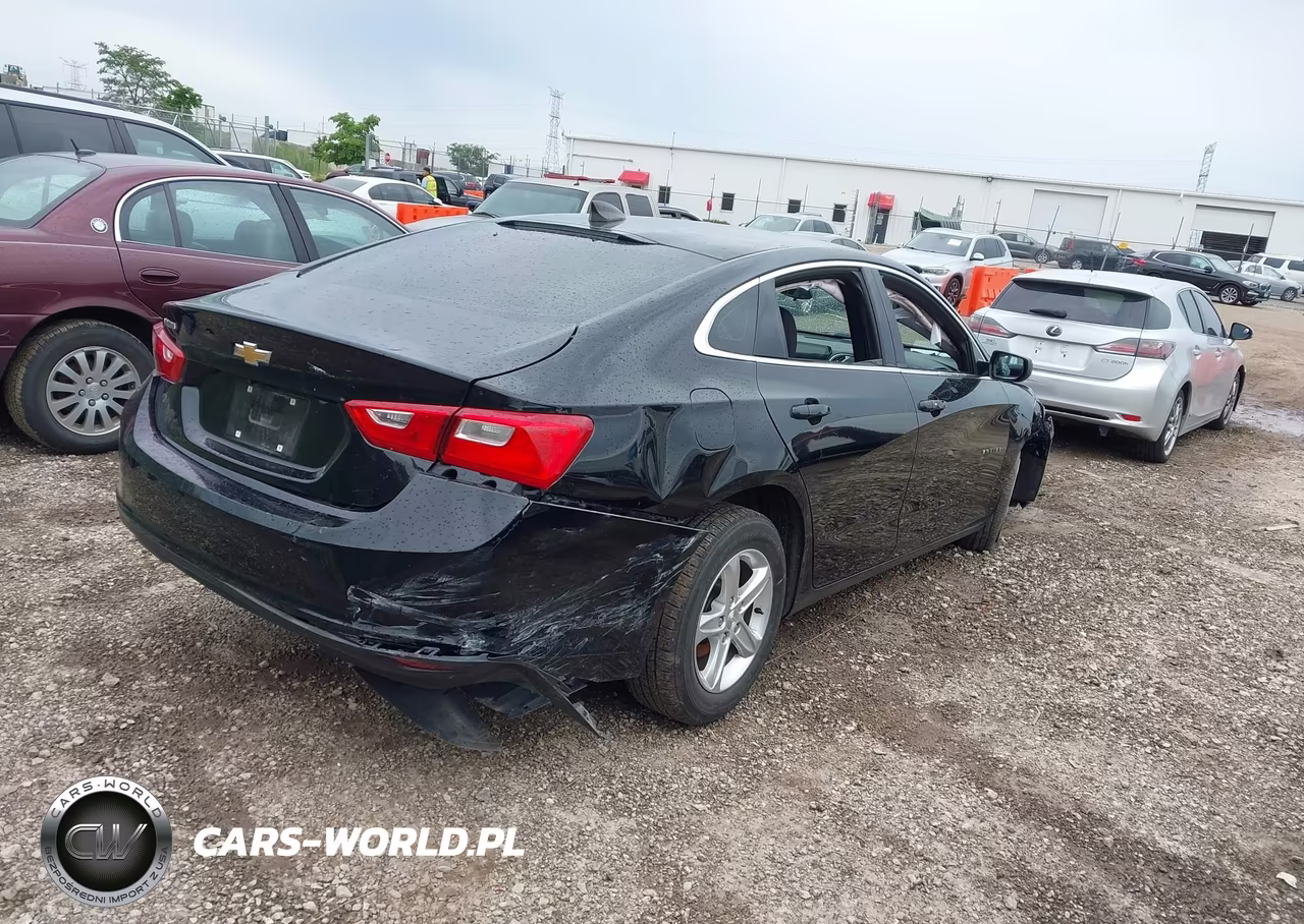 2019 Chevrolet Malibu 1Ls VIN:1G1ZB5ST6KF201058 - 4