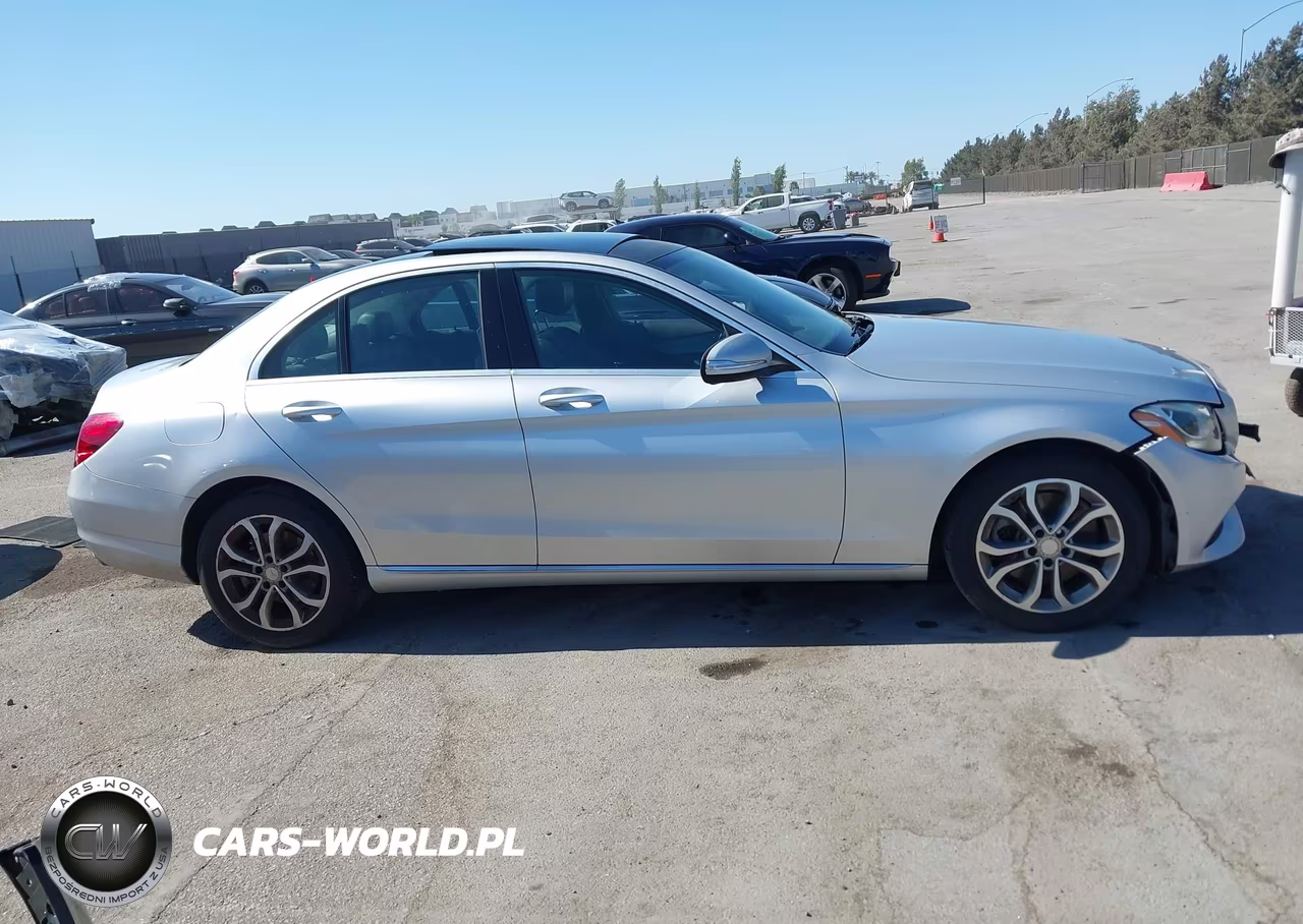 2015 Mercedes-Benz C 300 VIN:55SWF4JB9FU047164 - 13