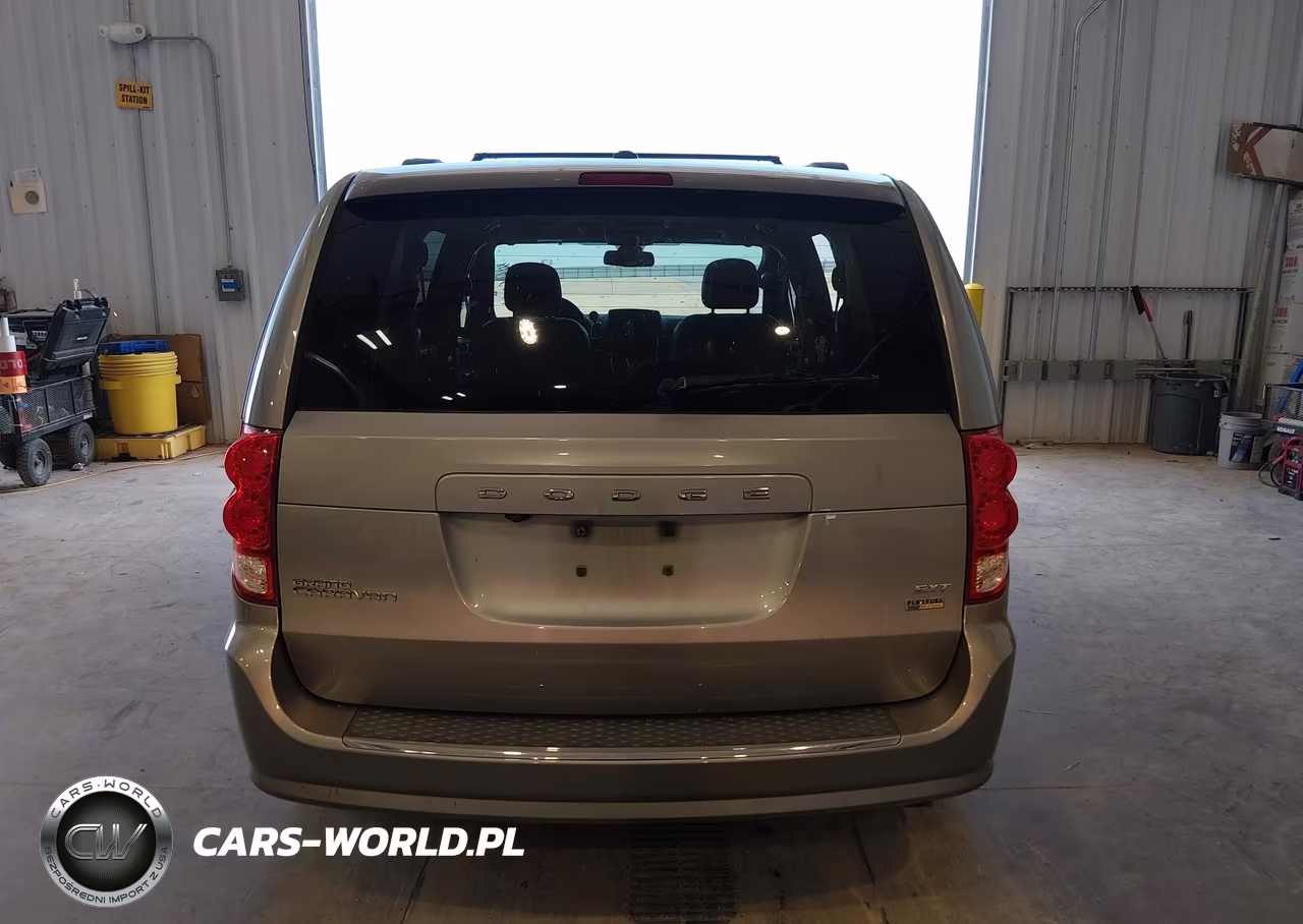 2019 Dodge Grand Caravan Sxt VIN:2C4RDGCG7KR521299 - 17