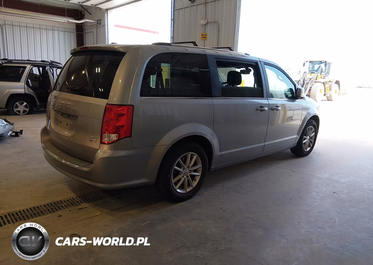 2019 Dodge Grand Caravan Sxt VIN:2C4RDGCG7KR521299 - 4