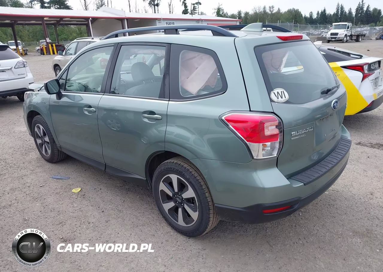 2017 Subaru Forester 2.5I VIN:JF2SJABC8HH585122 - 3