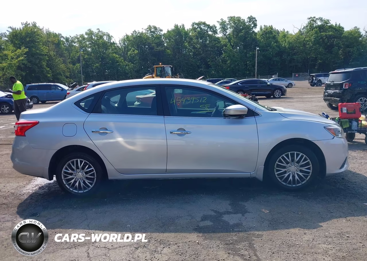 2019 Nissan Sentra S VIN:3N1AB7AP0KY413504 - 13