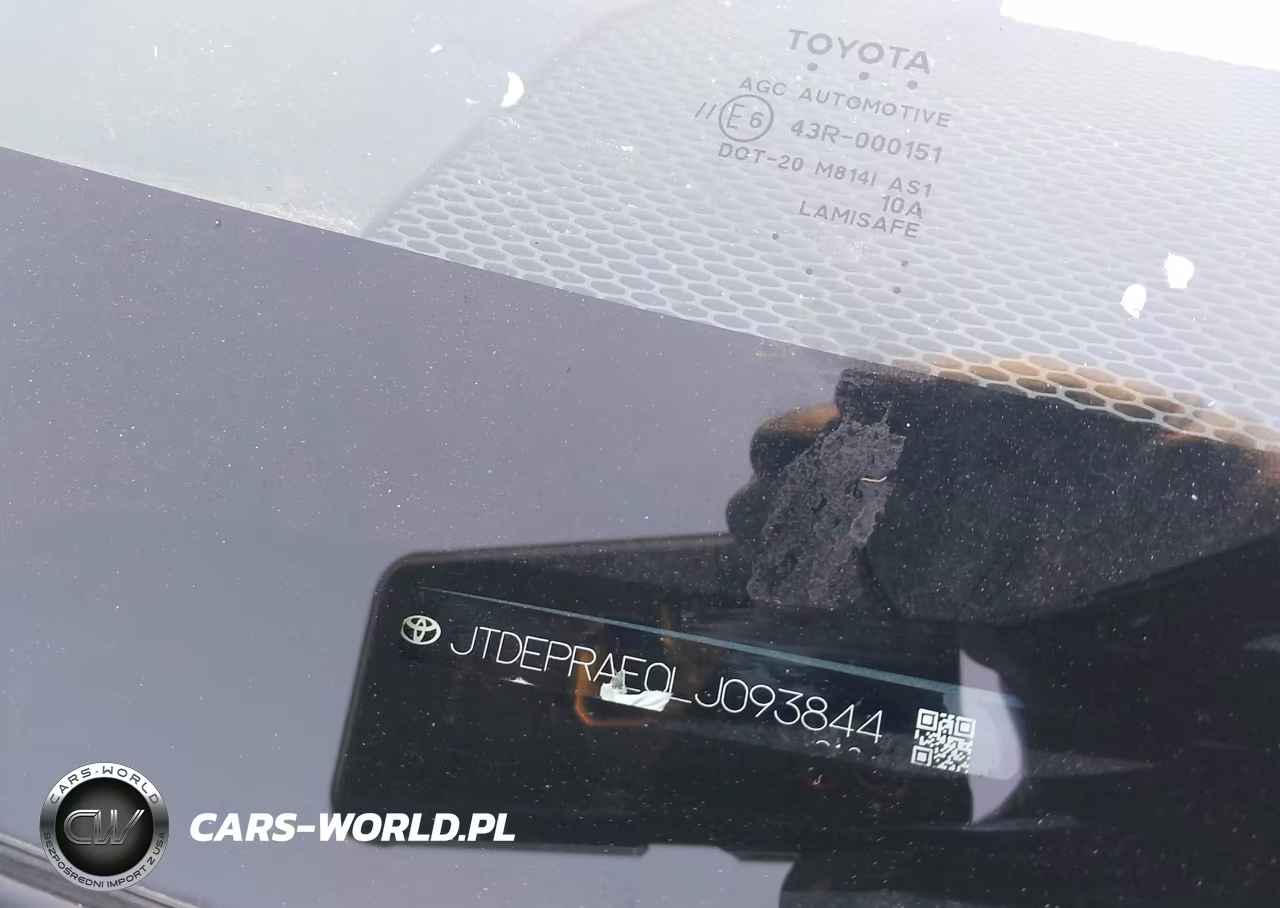 2020 Toyota Corolla Le VIN:JTDEPRAE0LJ093844 - 17