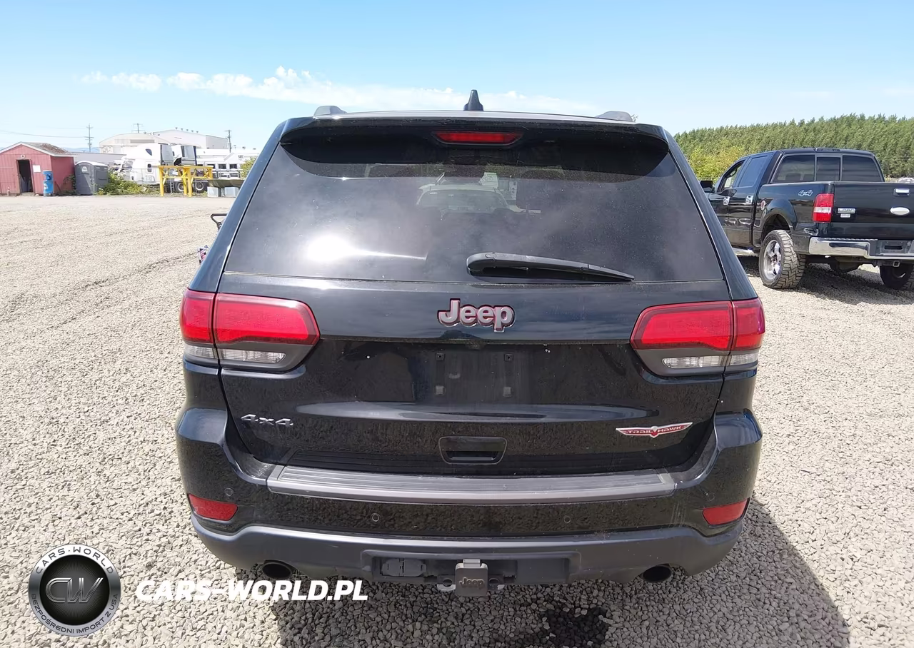 2018 Jeep Grand Cherokee Trailhawk 4X4 VIN:1C4RJFLG7JC314664 - 16