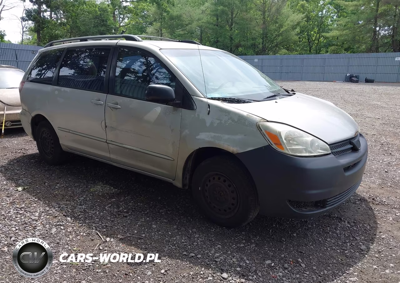 2005 Toyota Sienna Ce – zdjęcie 1 z 11