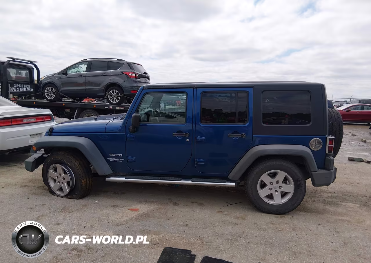 2010 Jeep Wrangler Unlimited Sport VIN:1J4BB3H12AL138277 - 14