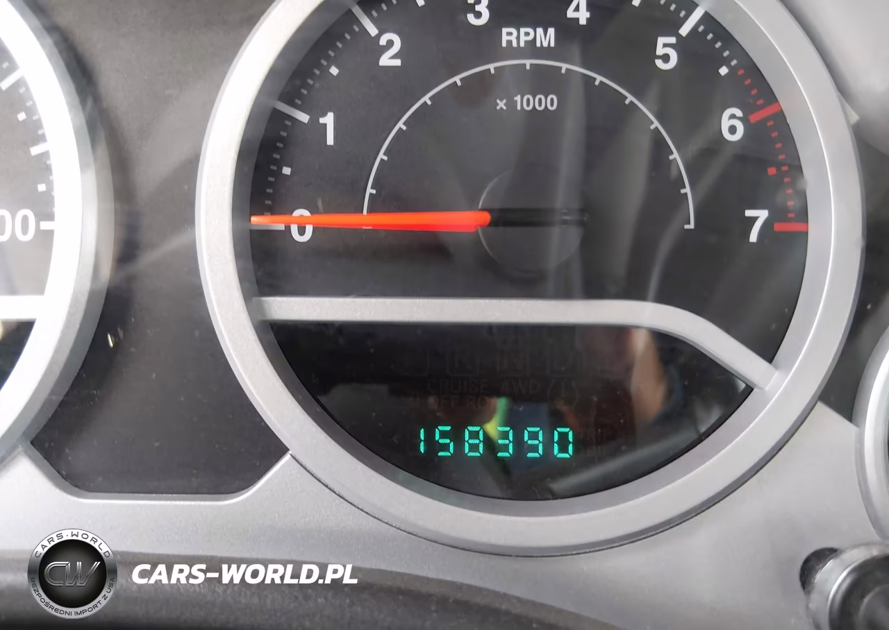 2010 Jeep Wrangler Unlimited Sport VIN:1J4BB3H12AL138277 - 15