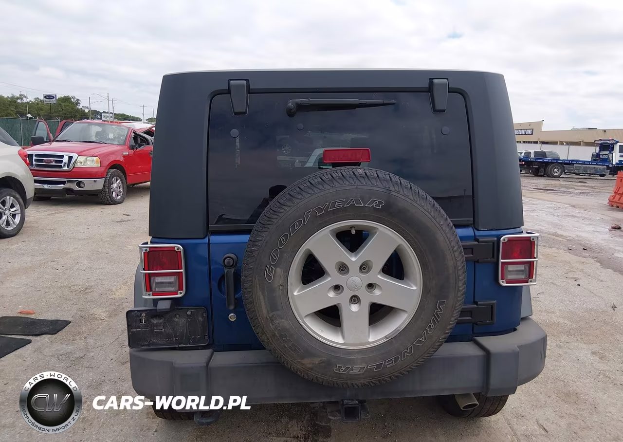 2010 Jeep Wrangler Unlimited Sport VIN:1J4BB3H12AL138277 - 16
